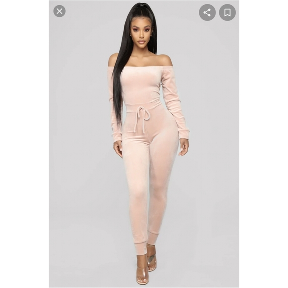 Fashion Nova Pants - *NWT* Fashion Nova Plush Pink Velour Jumpsuit